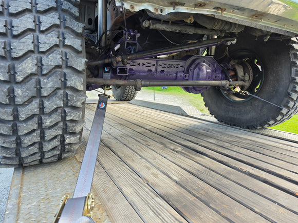 24"AxleLock Axle Straps in use
