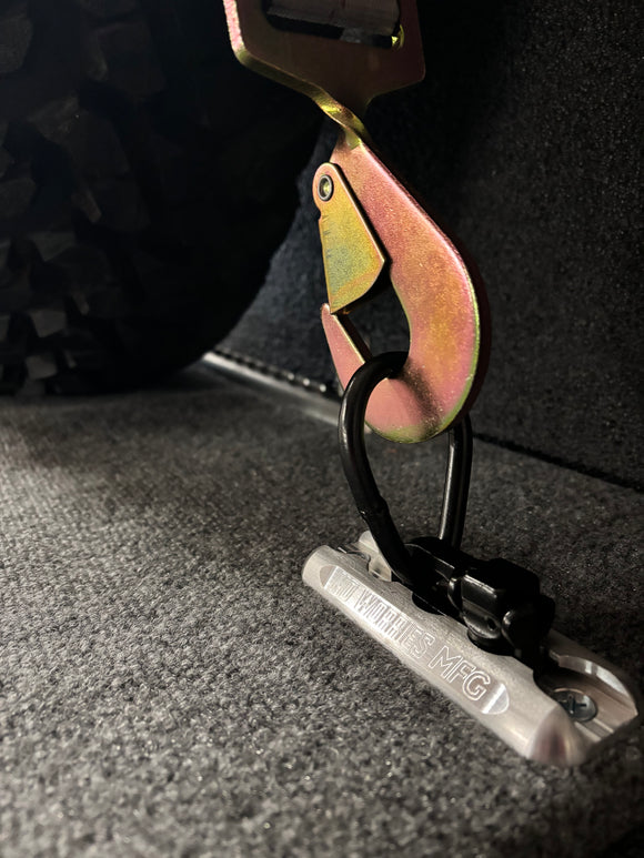 Double Stud Anchor Plate with Twisted Snap hook 
